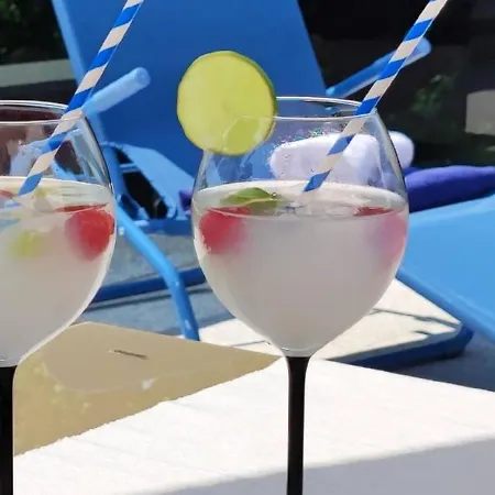 Charmante In Mit Schoener Terrasse * Crikvenica